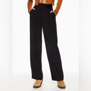 Aritzia Effortless pants black size 0 NWT